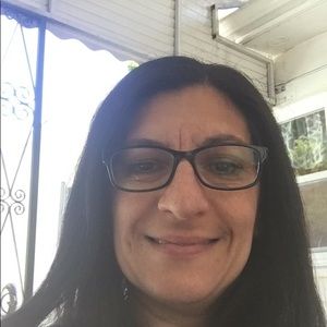 Meet your Posher, Valerie